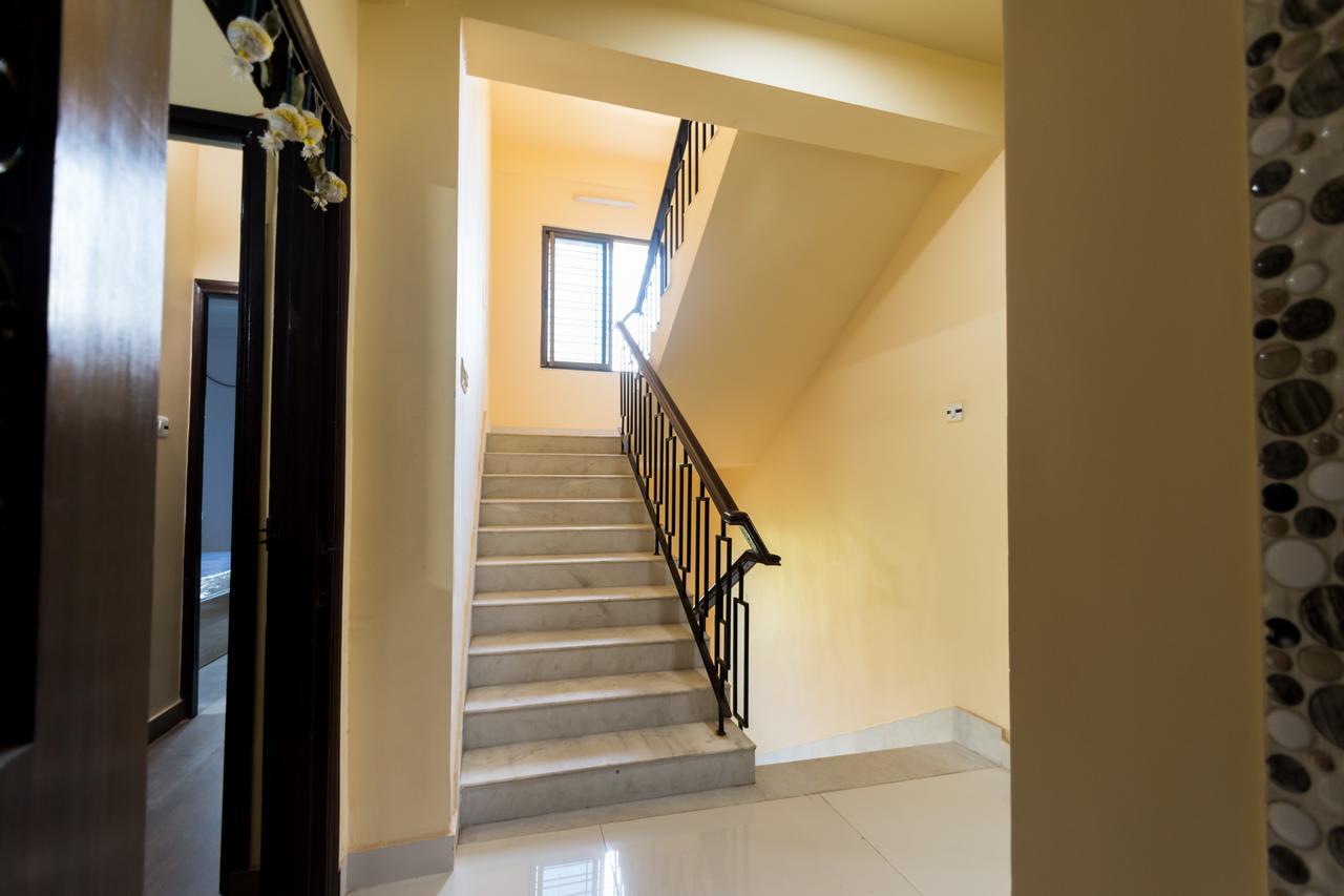 Hotel Oyo 8818 Coral Residency Newtown Liluāh Zewnętrze zdjęcie